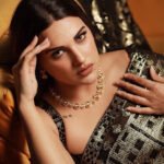 Himanshi Khurana 23 ma ke choder new hot choti golpo 2025